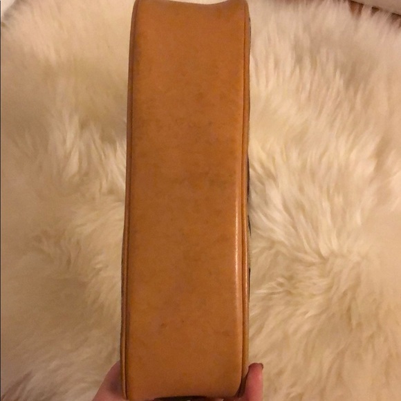 Vintage Coach - Picture 3 of 6